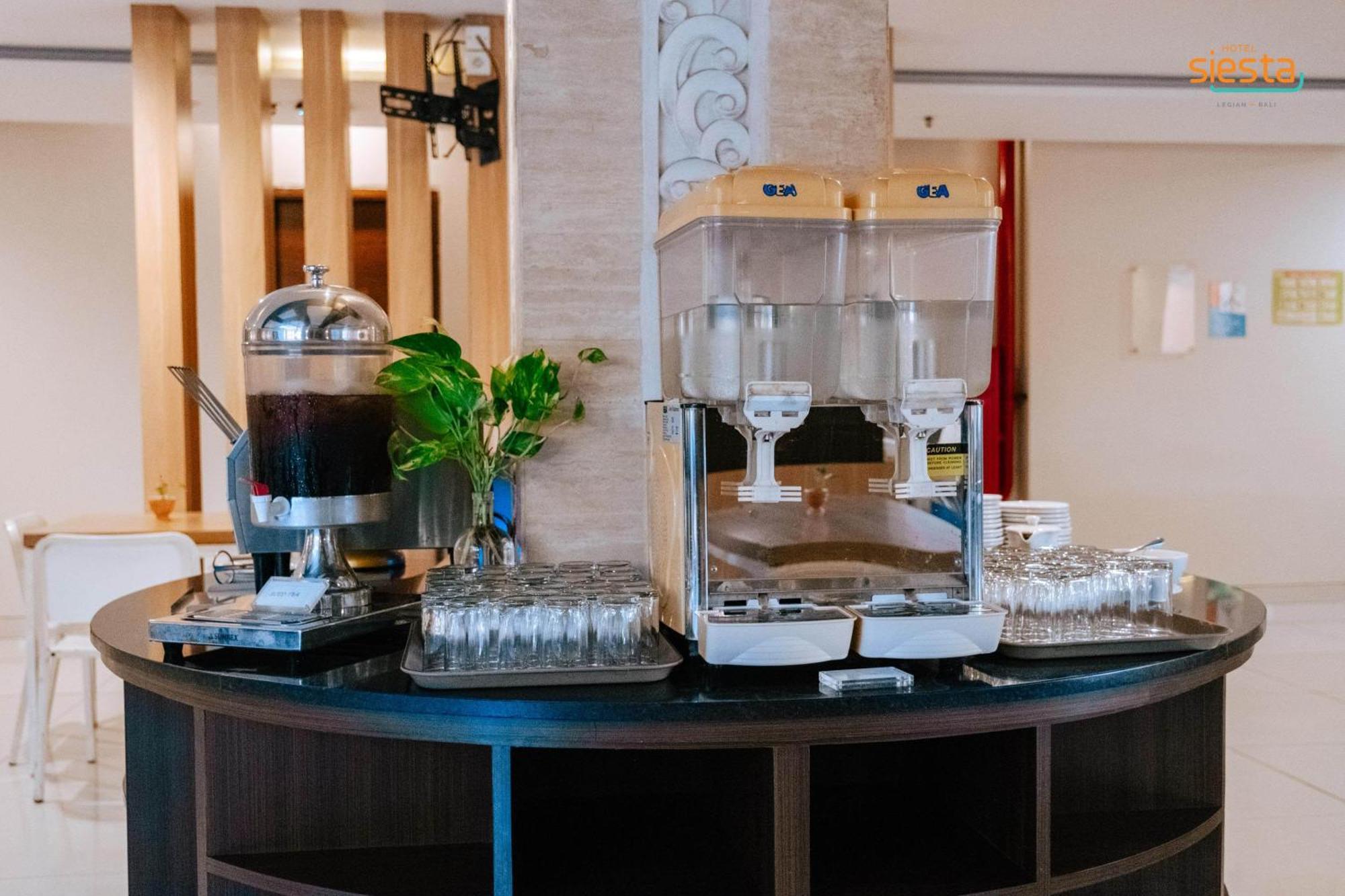 Отель Siesta Legian Экстерьер фото