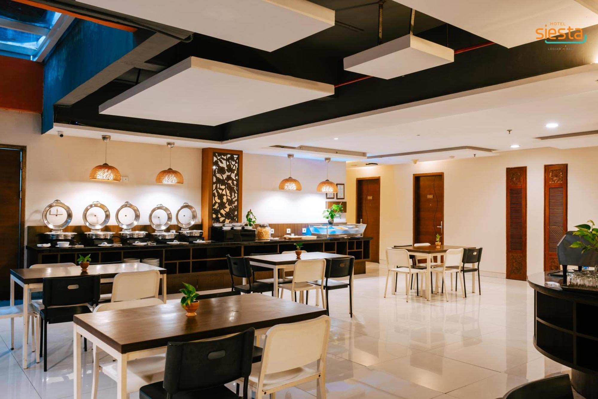 Отель Siesta Legian Экстерьер фото
